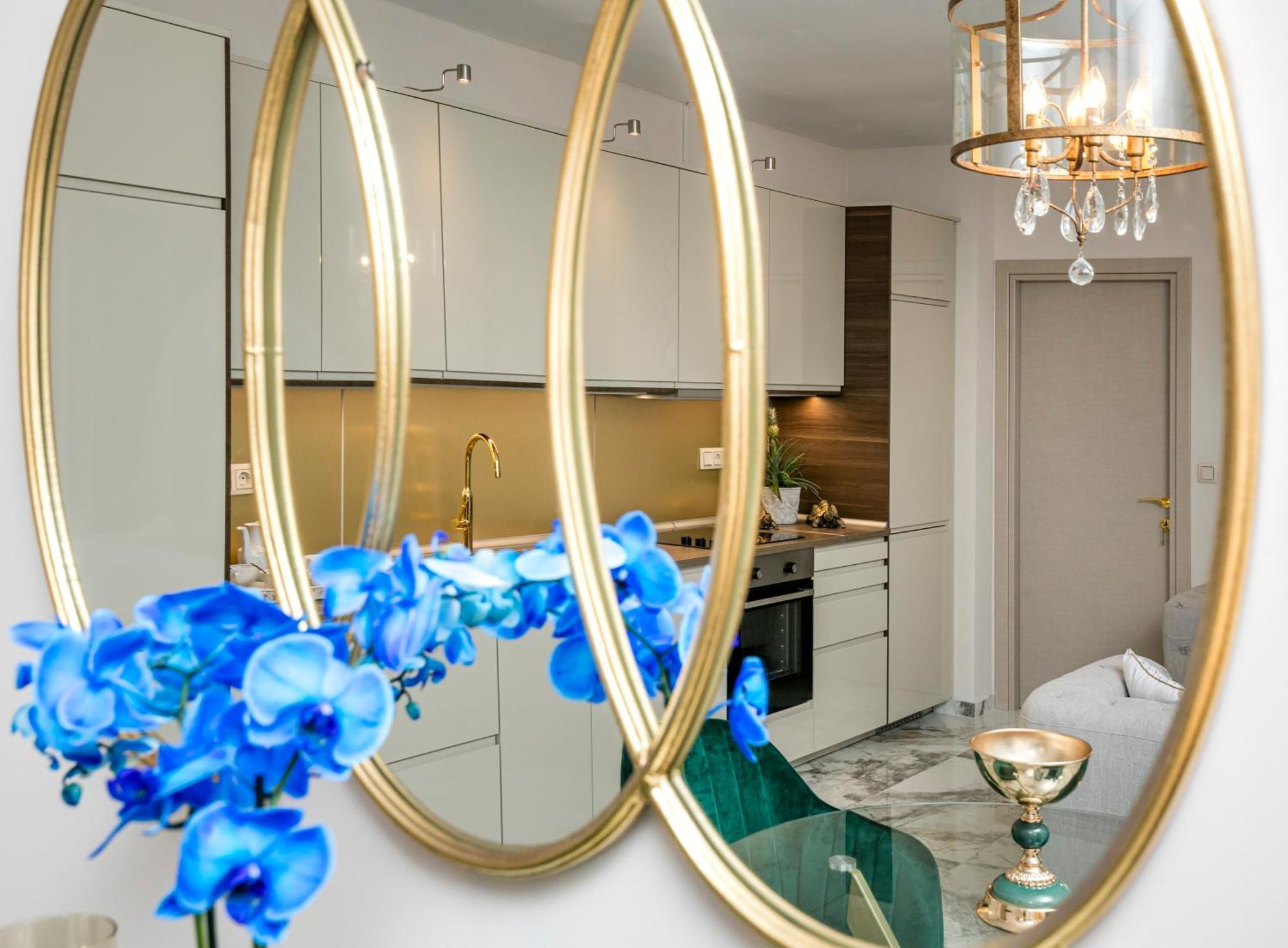 Jacuzzi Deluxe Villa สกาลาโซติรอส ภายนอก รูปภาพ
